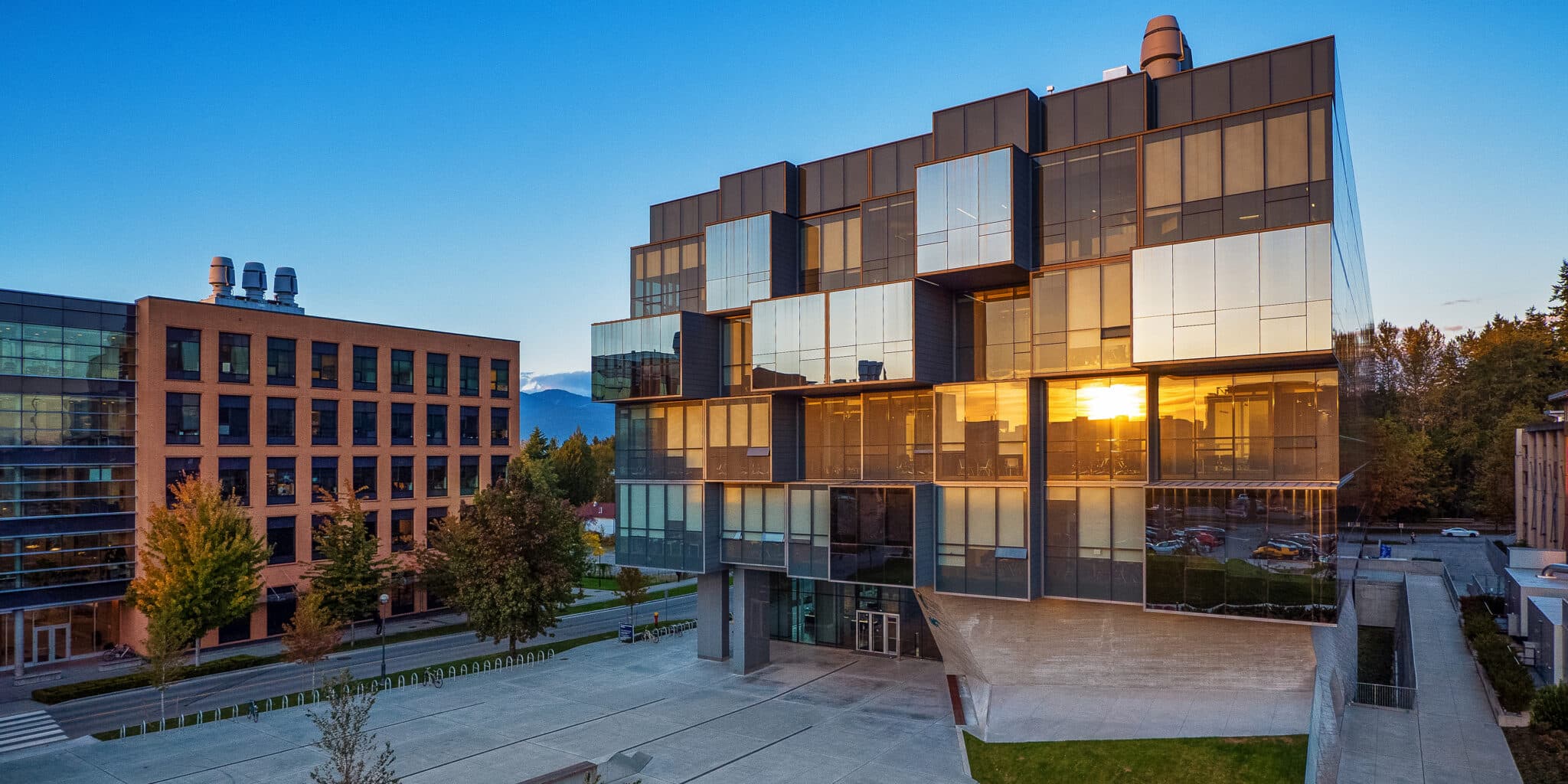 Pharmaceutical Sciences Building Exterior